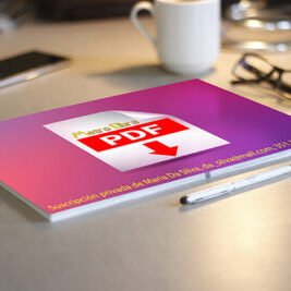 Revista-en-escritorio